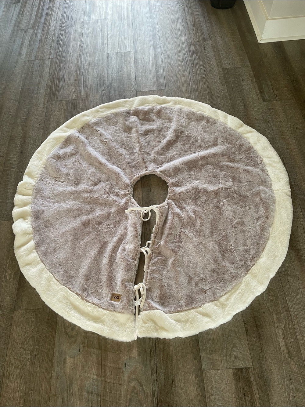 UGG Dawson Tree Skirt